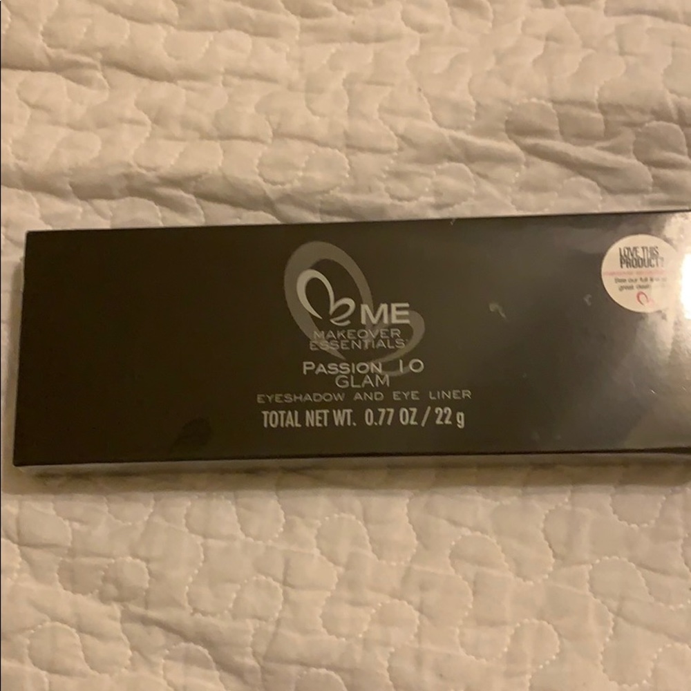 Brand new ME Makeover Essentials Eyeshadow & Liner